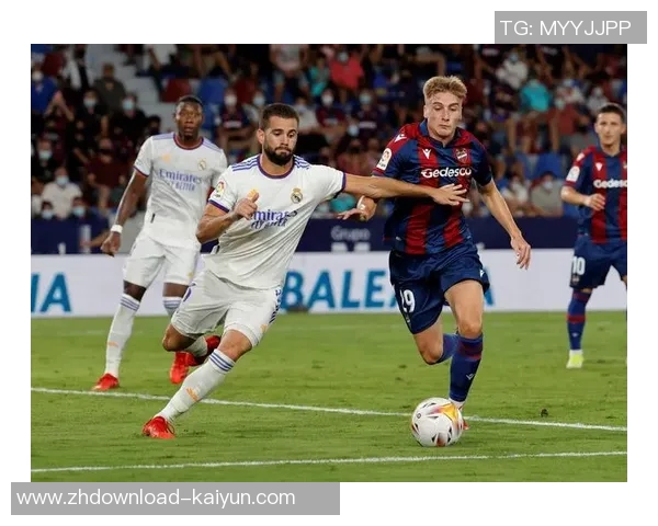 皇马主场迎战莱万特争夺西甲冠军关键三分之战 皇马主场迎战莱万特争夺西甲冠军关键三分之战